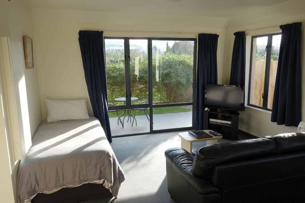 Avalon Manor Motel Motueka Esterno foto