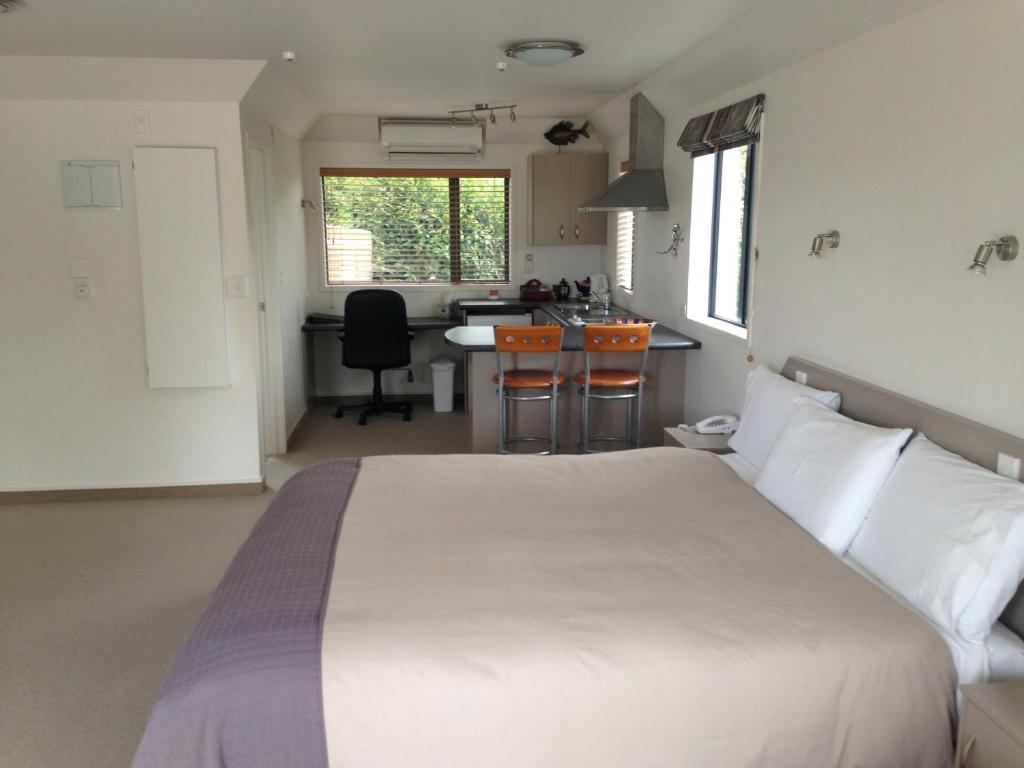 Avalon Manor Motel Motueka Esterno foto