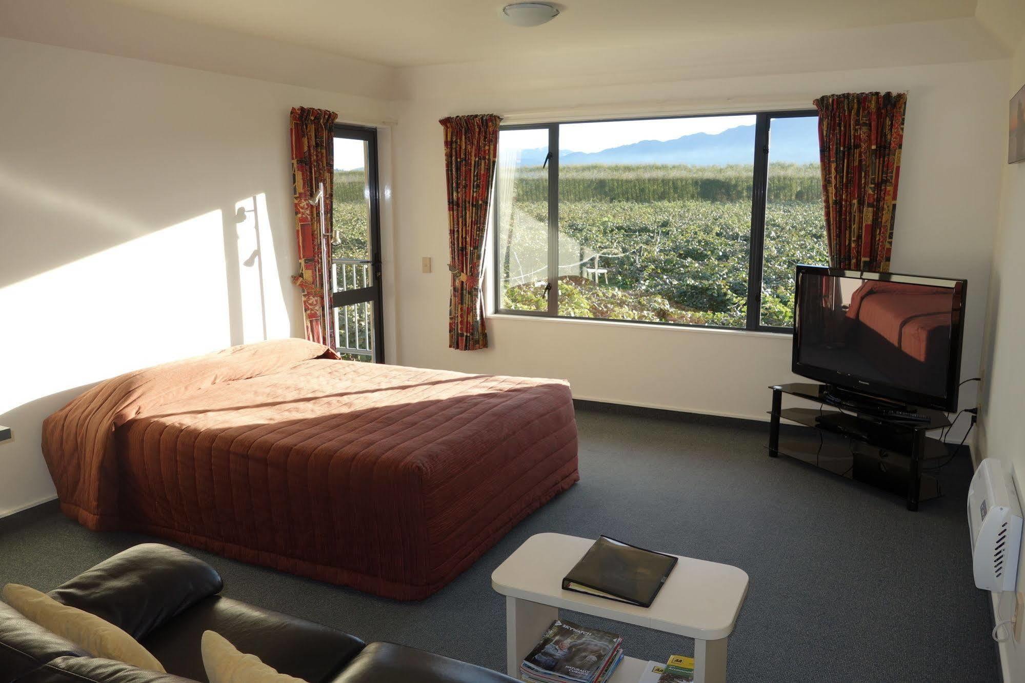 Avalon Manor Motel Motueka Esterno foto