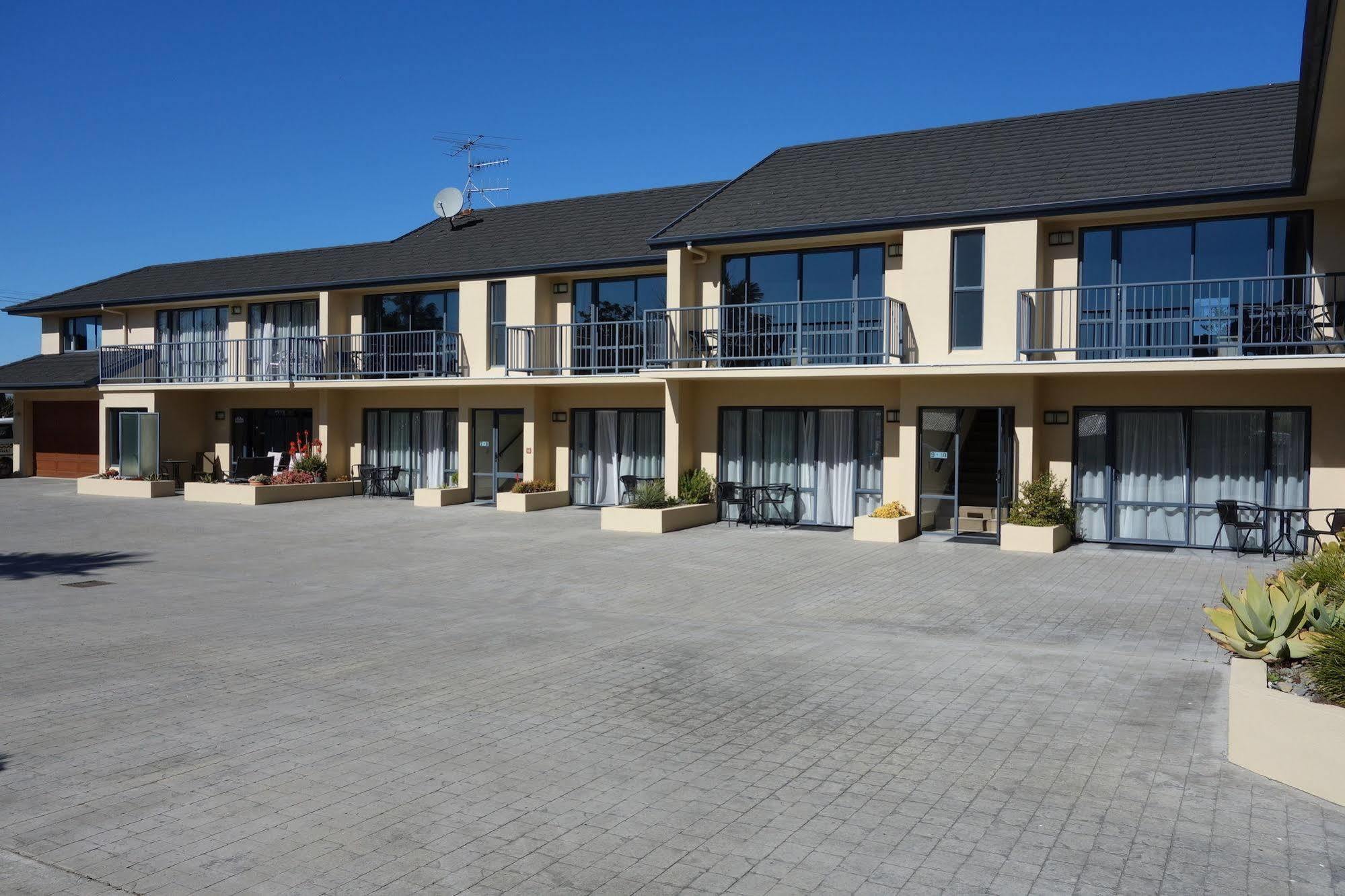 Avalon Manor Motel Motueka Esterno foto